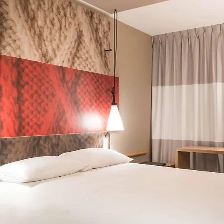 Ibis Gare Du Nord La Fayette Hotel 3*