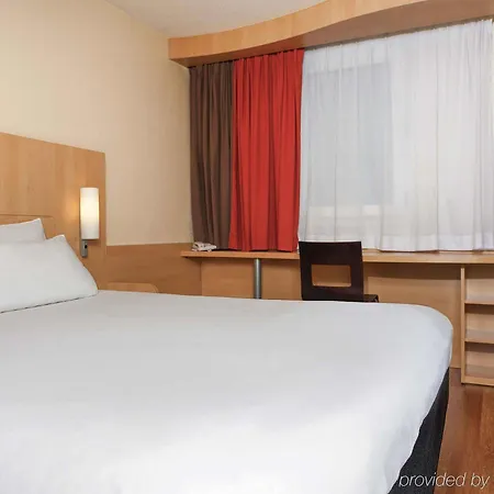 Hotel Ibis Gare Du Nord La Fayette 3*
